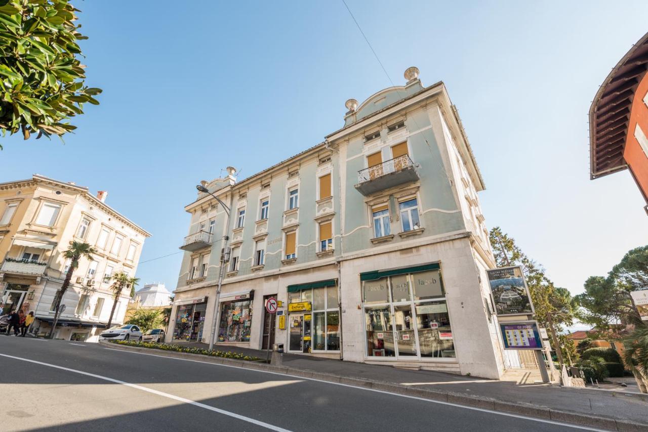 Apartments Villa Devana Opatija Exterior foto